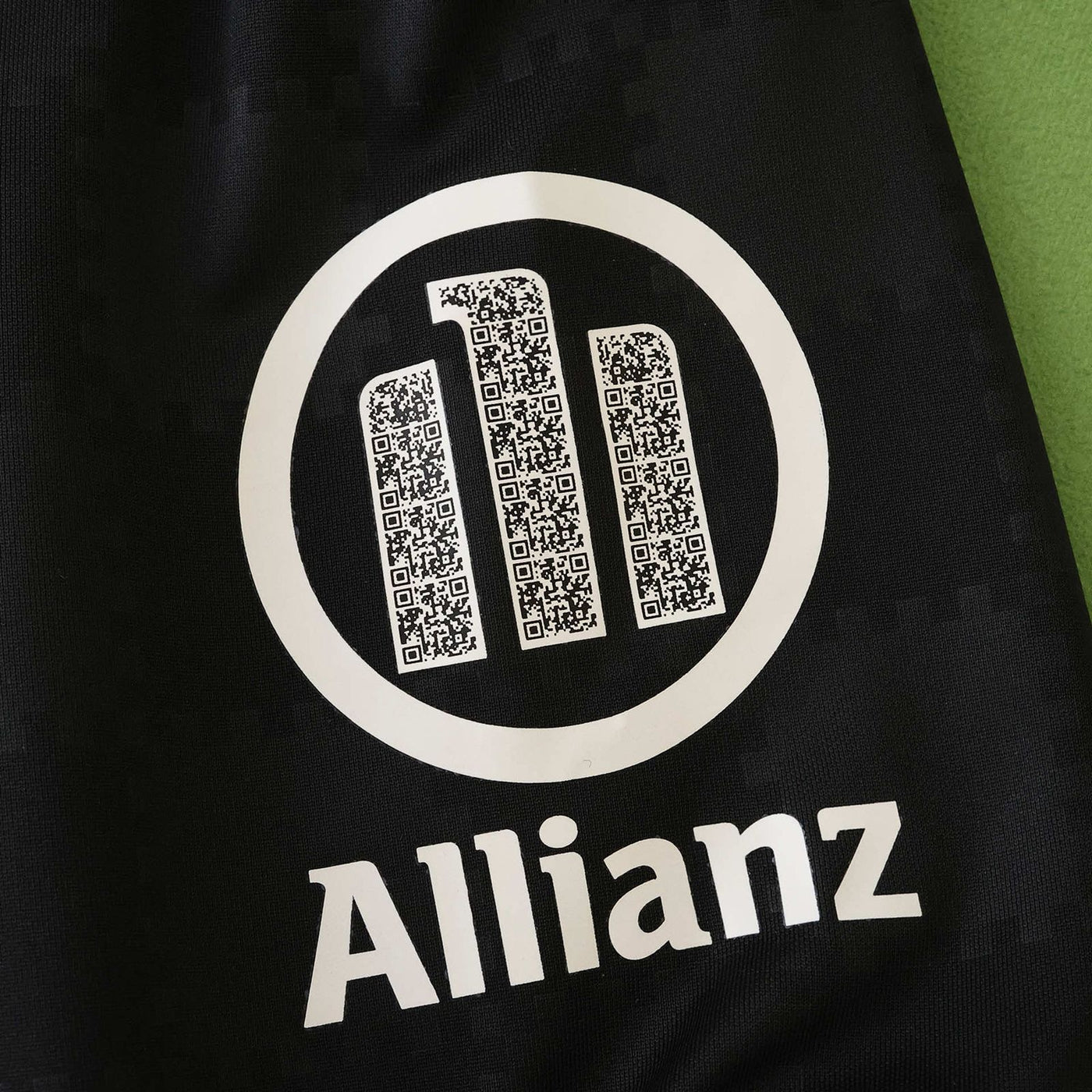 Bayern Munich 25/26 Jersey IIl - Version Player