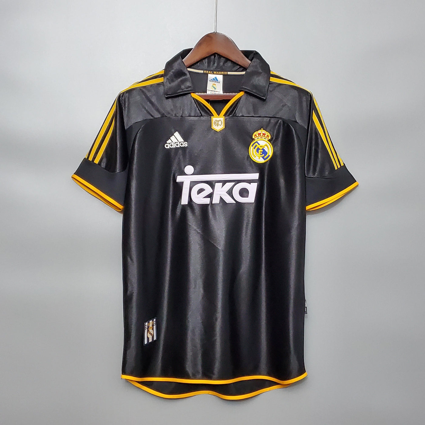 Real Madrid Retro Away Jersey 1999/00