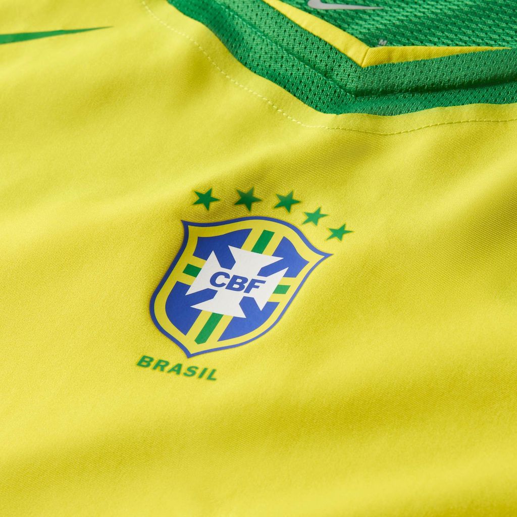 Brazil 2004 - Retro Jersey – Men’s Edition